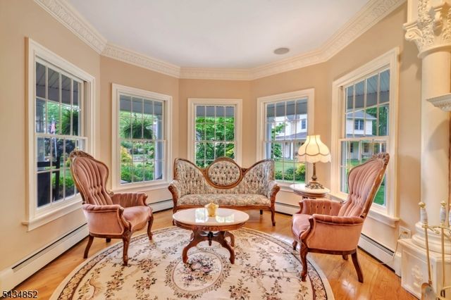 6 Princess Ct, Jefferson Twp., NJ 07438