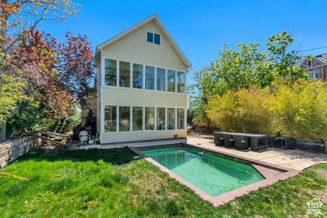 215 E 2ND AVE, Salt Lake City, UT 84103