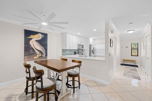 9193 Pecky Cypress Lane, Boca Raton, FL 33428