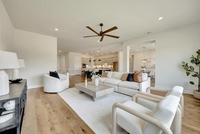 3172 Green Grange LN, Leander, TX 78641