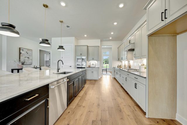 3172 Green Grange LN, Leander, TX 78641