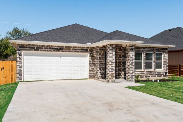 2512 Sheraton Drive, Fort Worth, TX 76105