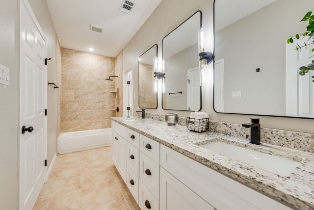 2512 Sheraton Drive, Fort Worth, TX 76105