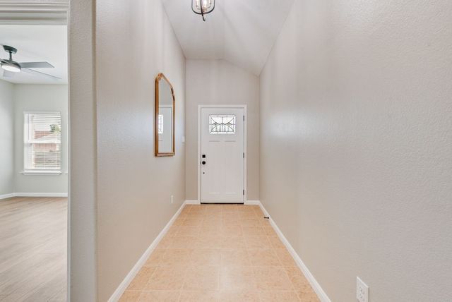 2512 Sheraton Drive, Fort Worth, TX 76105