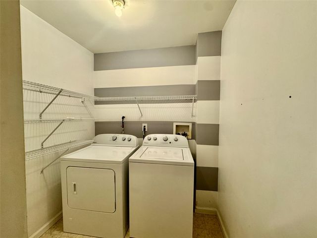 71 Jordan Lane, Middletown, NY 10940