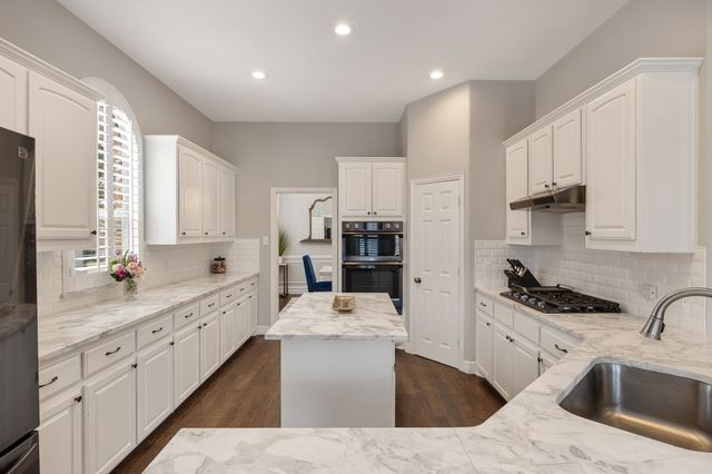 4301 Cannock, Mckinney, TX 75070