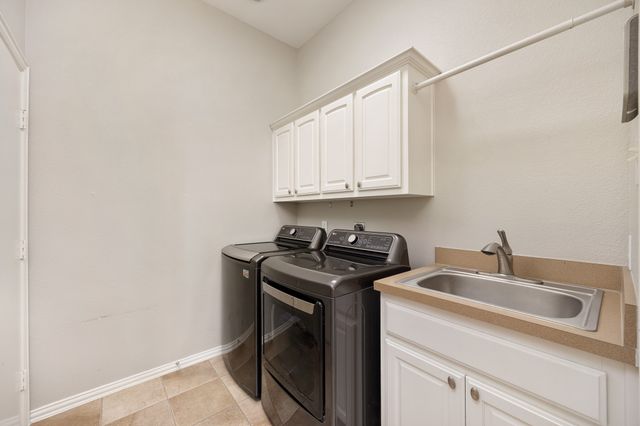 4301 Cannock, Mckinney, TX 75070