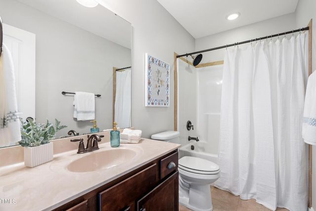 400 Swann Trail, Clayton, NC 27527