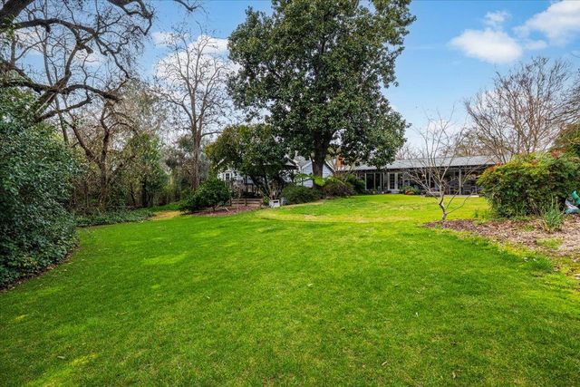 3710 Orchard Ln, Sacramento, CA 95821