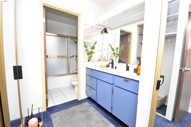 555 Pierce St 1320, Albany, CA 94706