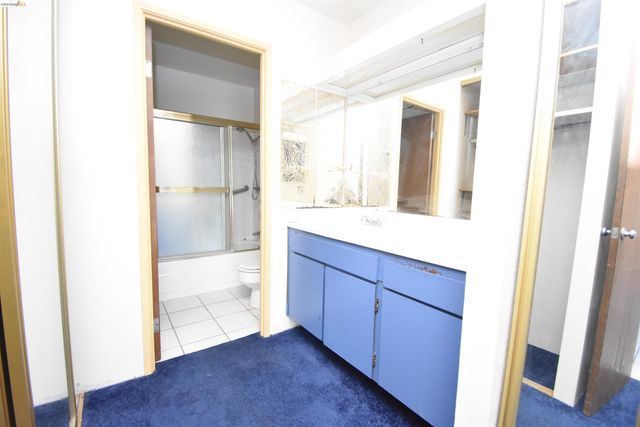 555 Pierce St 1320, Albany, CA 94706