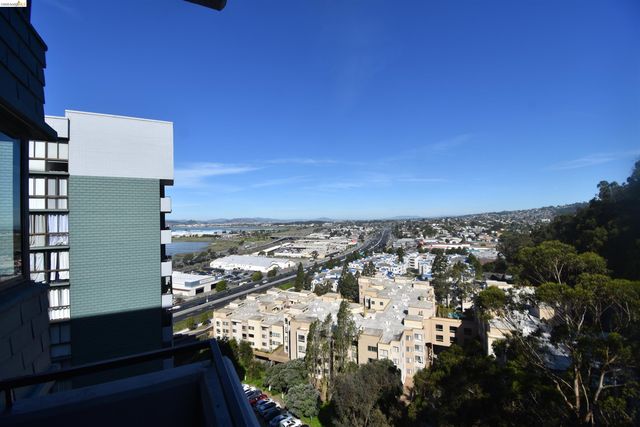 555 Pierce St 1320, Albany, CA 94706