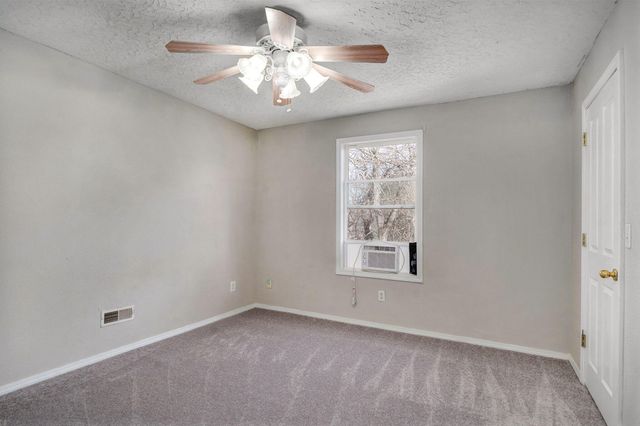 1220 N Grant Avenue, Springfield, MO 65802