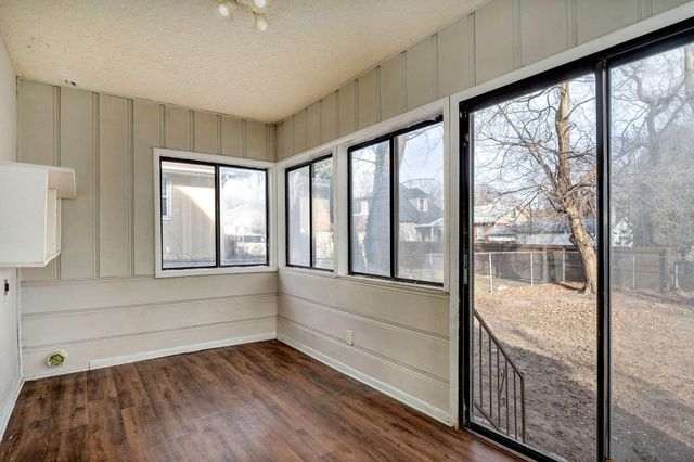 1220 N Grant Avenue, Springfield, MO 65802