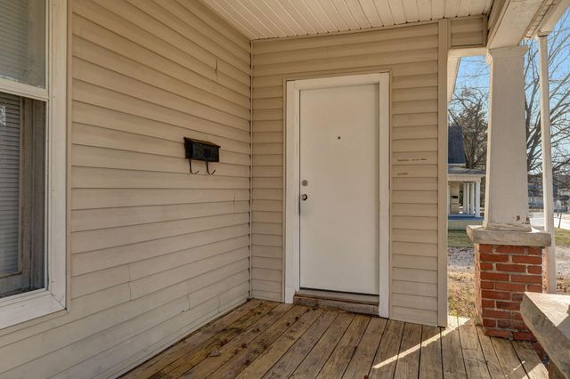 1220 N Grant Avenue, Springfield, MO 65802