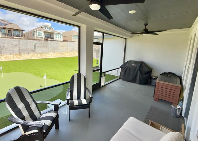 1849 Donetto DR, Leander, TX 78641