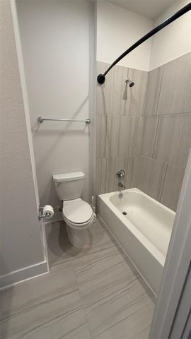 1849 Donetto DR, Leander, TX 78641