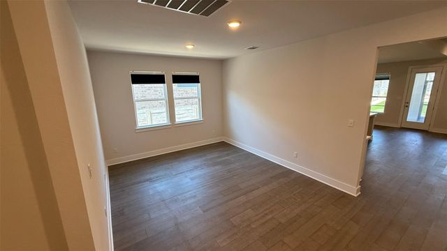 1849 Donetto DR, Leander, TX 78641