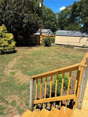 2735 Stratford Drive, Greensboro, NC 27408