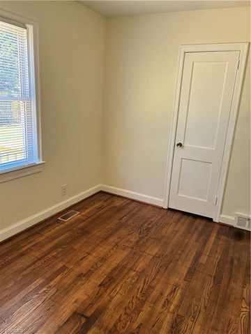2735 Stratford Drive, Greensboro, NC 27408