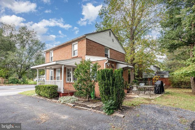 504 HOGESTOWN ROAD, Mechanicsburg, PA 17050