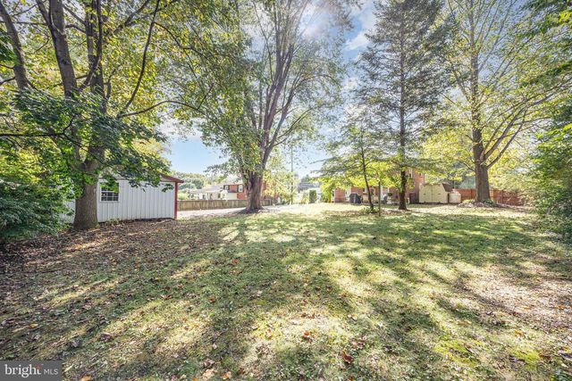 504 HOGESTOWN ROAD, Mechanicsburg, PA 17050