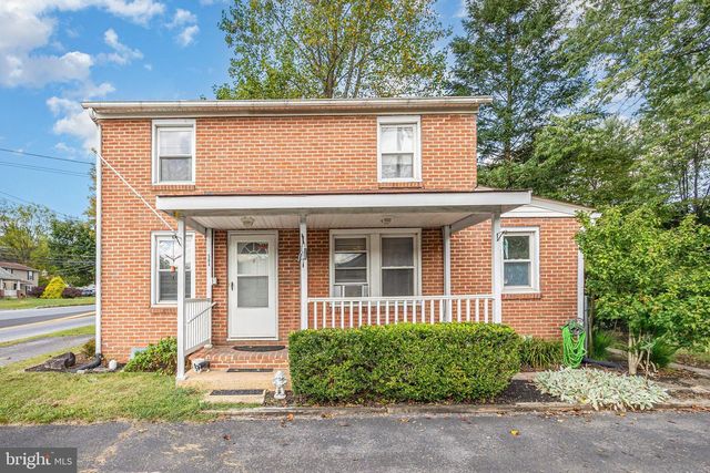 504 HOGESTOWN ROAD, Mechanicsburg, PA 17050