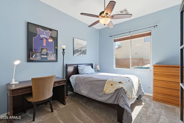 1228 E ARROWHEAD Trail, Gilbert, AZ 85297
