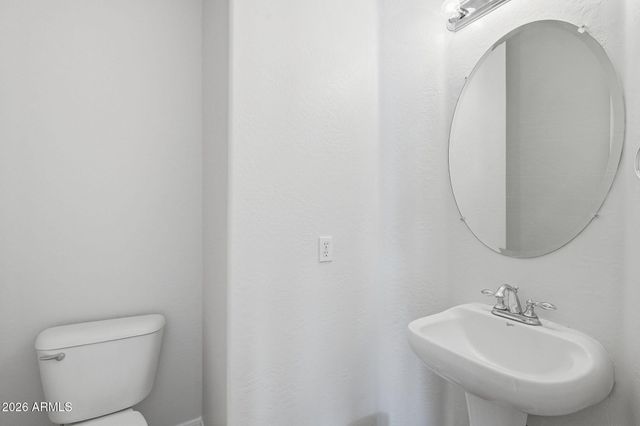 1228 E ARROWHEAD Trail, Gilbert, AZ 85297