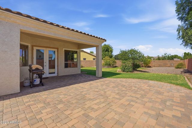 1228 E ARROWHEAD Trail, Gilbert, AZ 85297