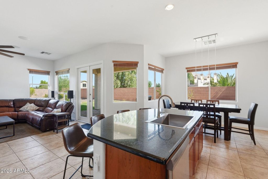 1228 E ARROWHEAD Trail, Gilbert, AZ 85297 — photo 5