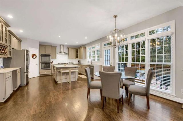 520 Pickford Place, South Fulton, GA 30349