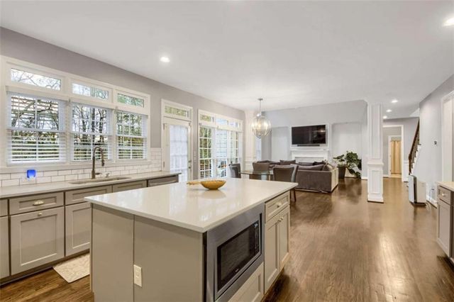 520 Pickford Place, South Fulton, GA 30349