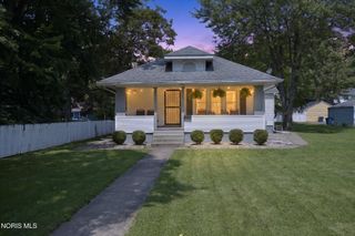 417 E 3rd Street, Perrysburg, OH 43551