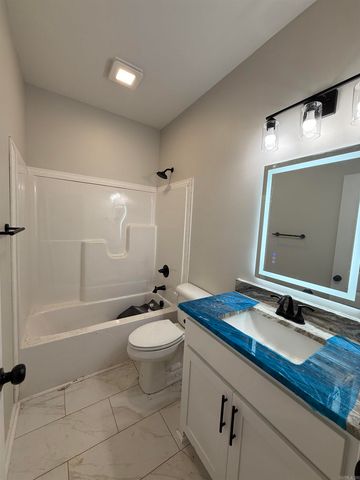 505 Madeleine Circle, Austin, AR 72007