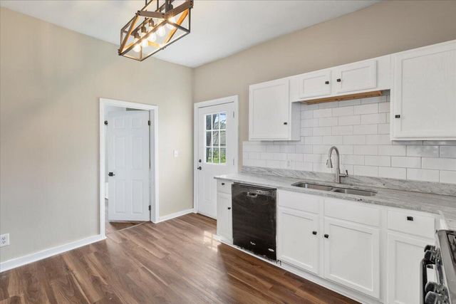 1426 Chapman AVE, Roanoke, VA 24016