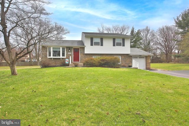 1448 WHEATON LN, North Wales, PA 19454