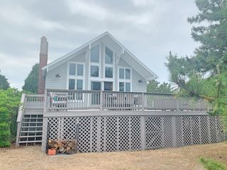 24 Columbia, Newbury, MA 01951