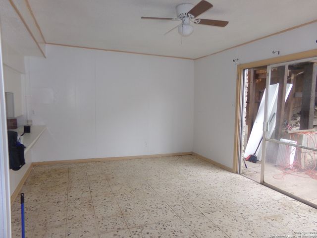 4835 Gus Eckert Rd Apt 3, San Antonio, TX 78240