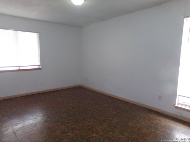 4835 Gus Eckert Rd Apt 3, San Antonio, TX 78240