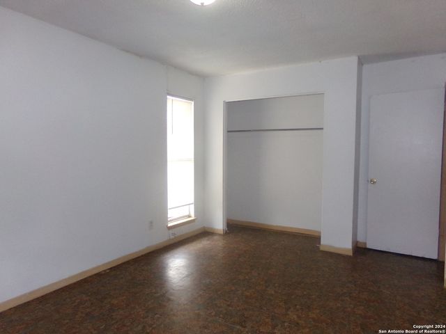 4835 Gus Eckert Rd Apt 3, San Antonio, TX 78240