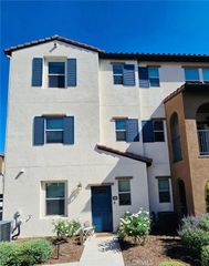 9871 Alburtis Avenue 38, Santa Fe Springs, CA 90670