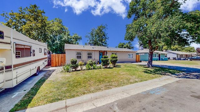 3304 Churchill Rd, Sacramento, CA 95864