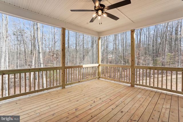 14 HOOPERS RUN LN, Richardsville, VA 22736