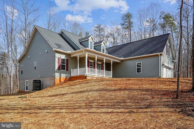 14 HOOPERS RUN LN, Richardsville, VA 22736