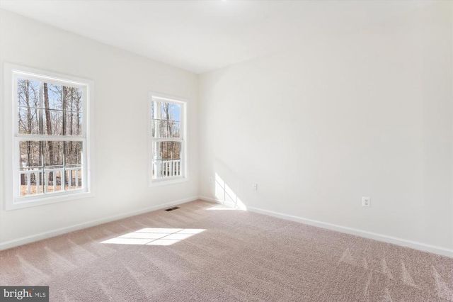 14 HOOPERS RUN LN, Richardsville, VA 22736