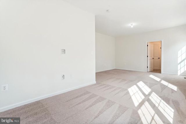 14 HOOPERS RUN LN, Richardsville, VA 22736