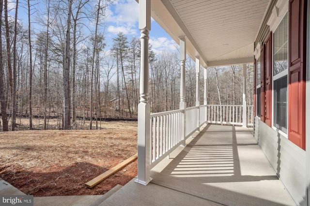 14 HOOPERS RUN LN, Richardsville, VA 22736