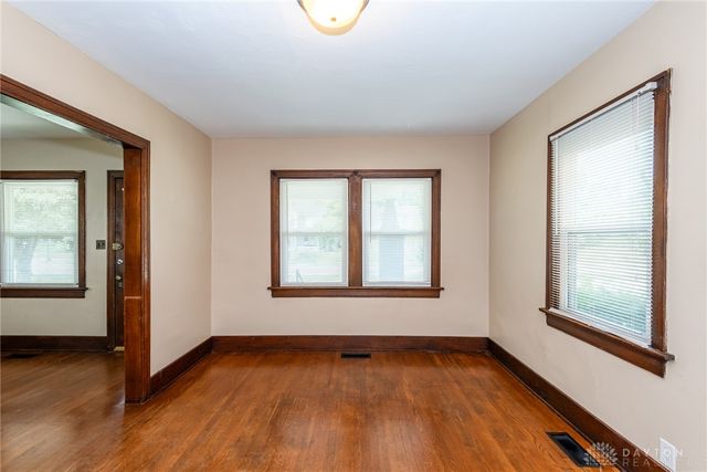 2316 S Dixie Drive, Kettering, OH 45409