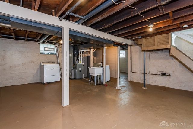 2316 S Dixie Drive, Kettering, OH 45409
